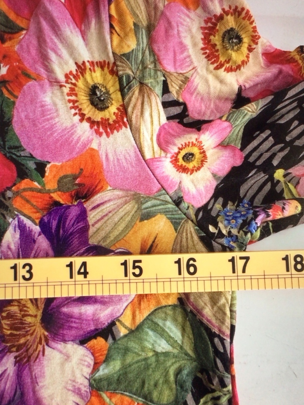 Johnny Was Multicolor Floral V-Neck Long Sleeve Top - Picture 9 of 10